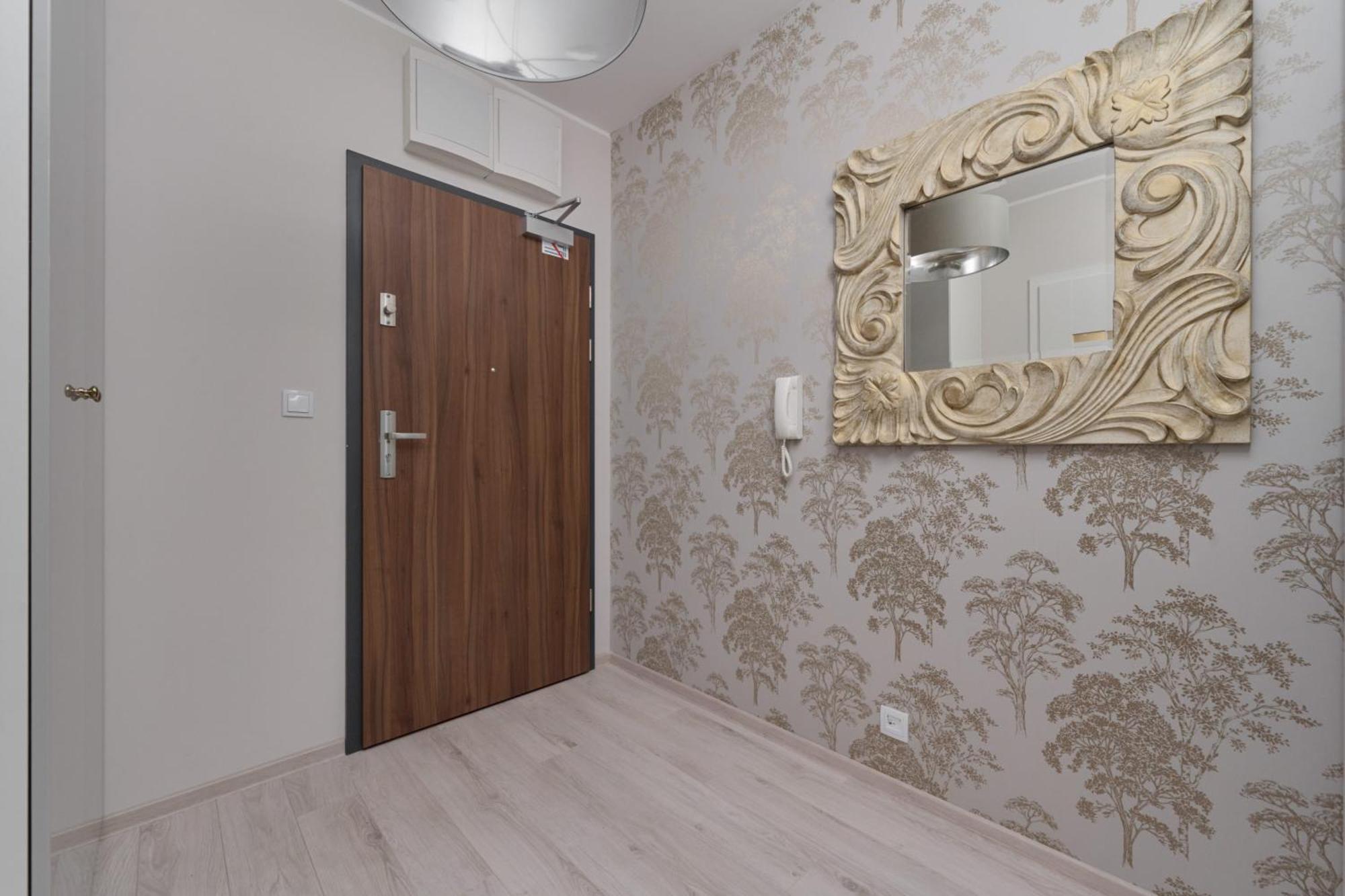 Luxurious Apartments With Balcony & Parking Gwiazdzista Wroclaw By Noclegi Renters Ngoại thất bức ảnh